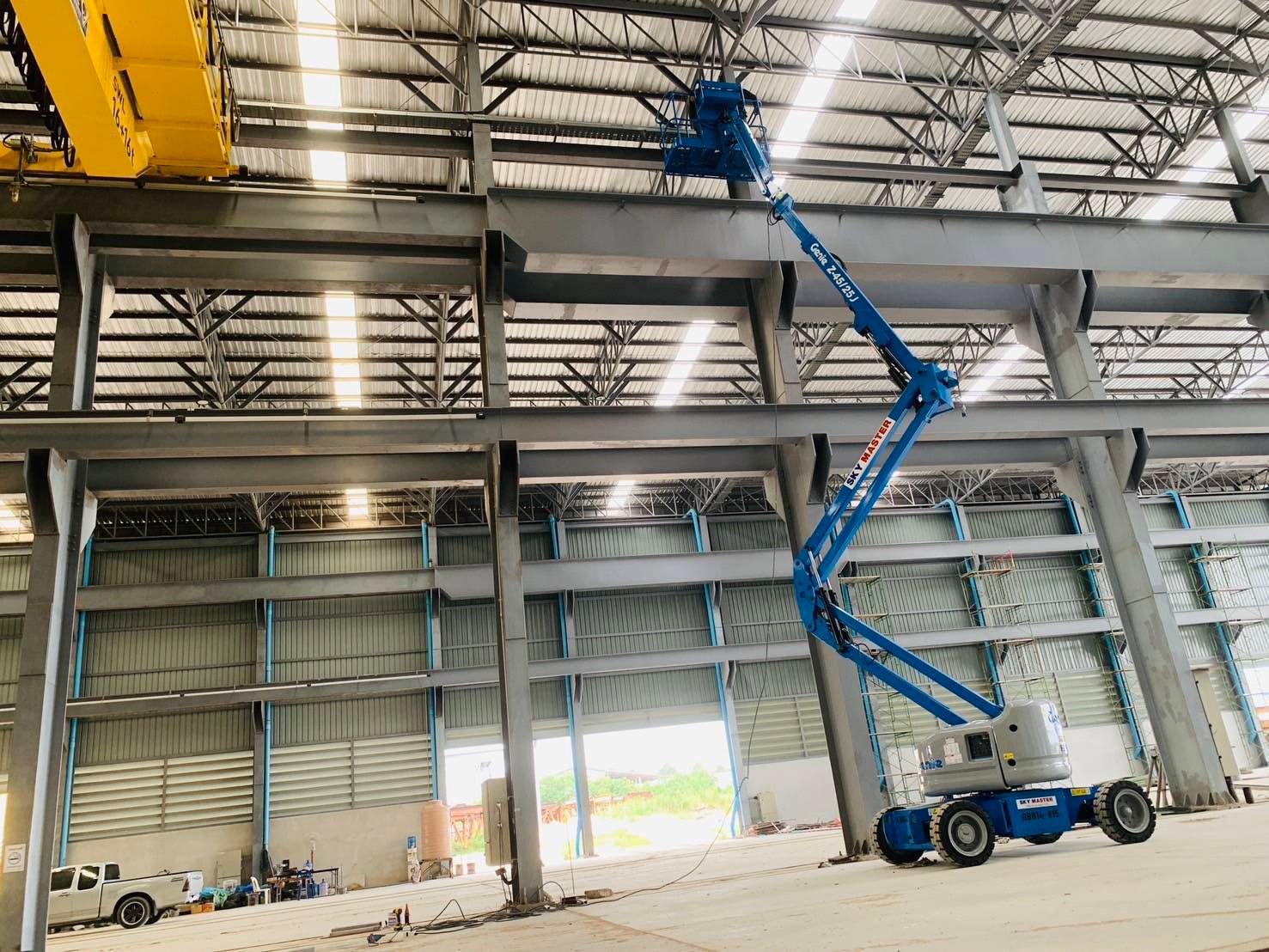 บริการกระเช้าติดตั้งไฟ