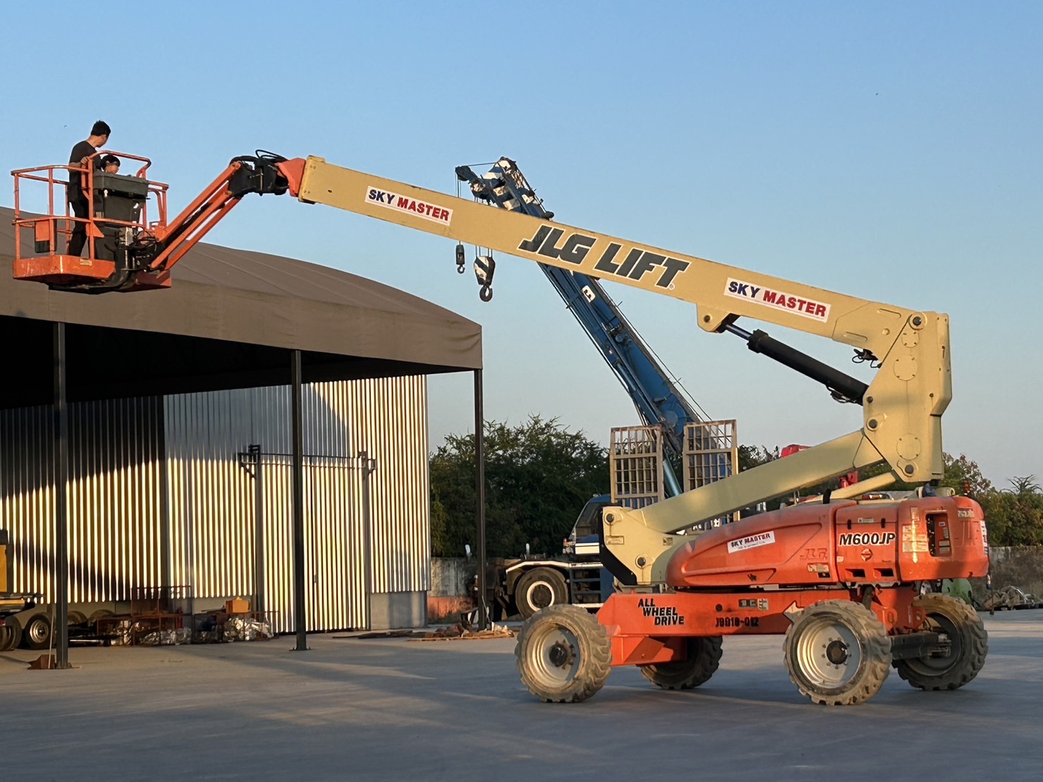 เช่ารถบูมลิฟท์