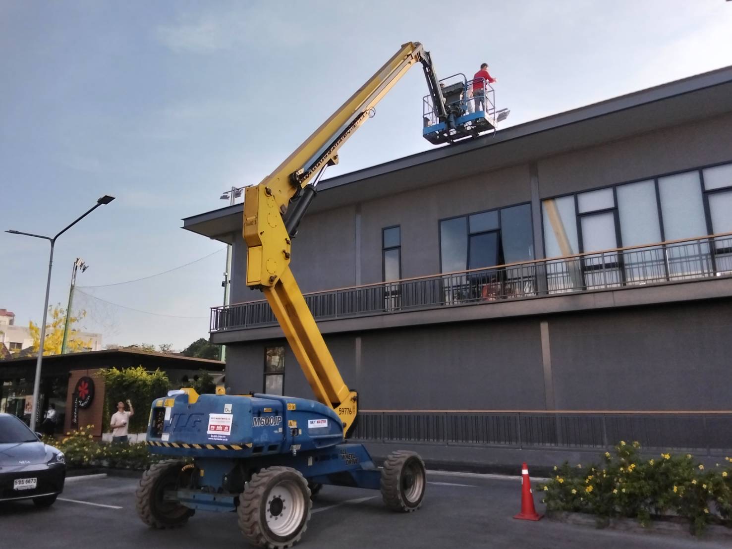 เช่ารถบูมลิฟท์ ราคาถูก