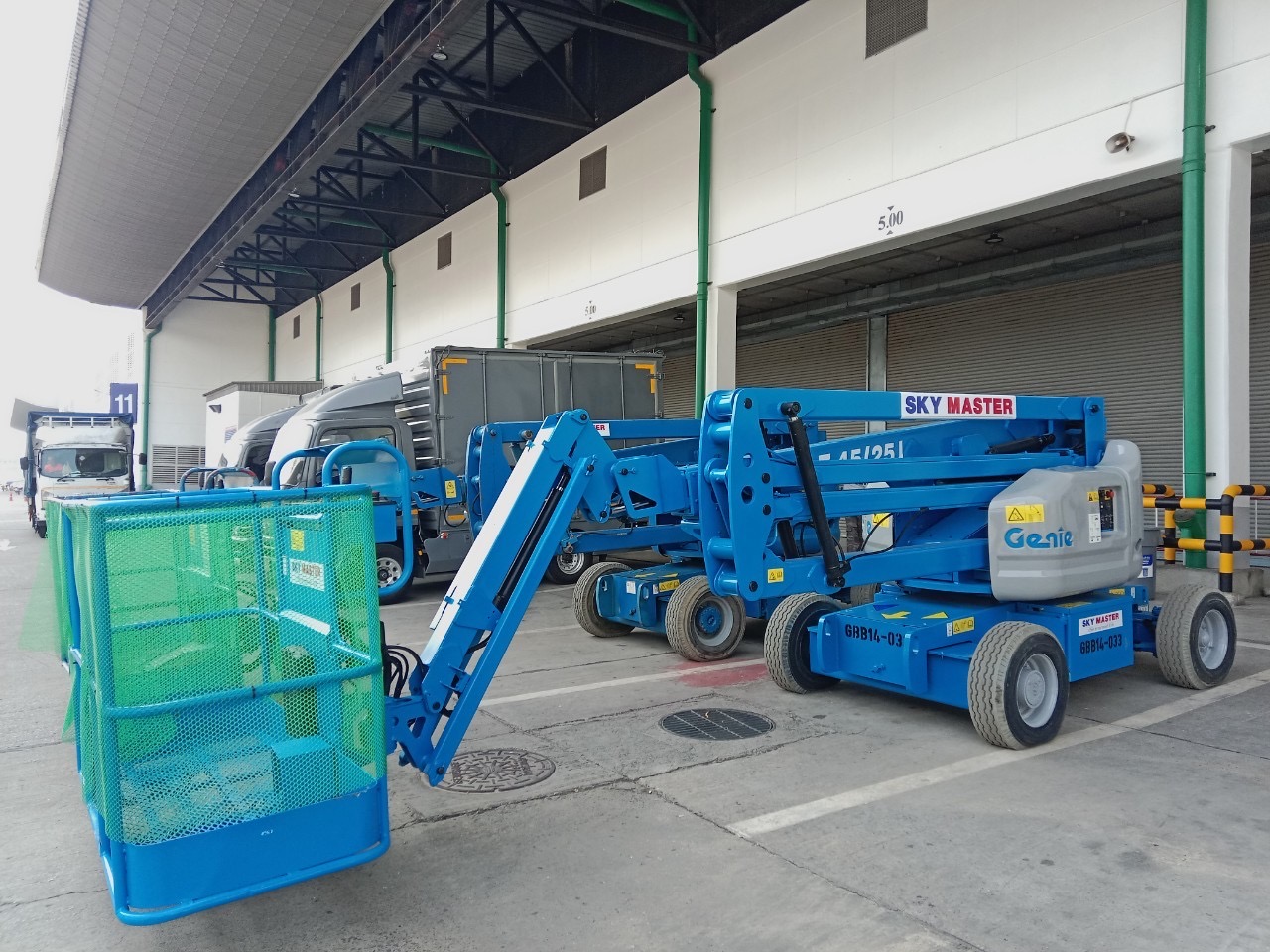 รถกระเช้ามือสอง ราคา รถกระเช้ามือสอง ราคา