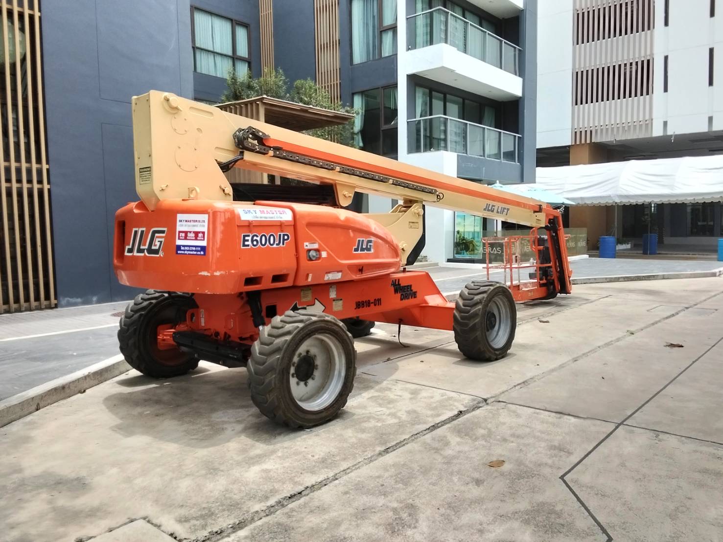 รีวิวรถกระเช้าไฟฟ้ามือสอง รีวิวรถกระเช้าไฟฟ้ามือสอง