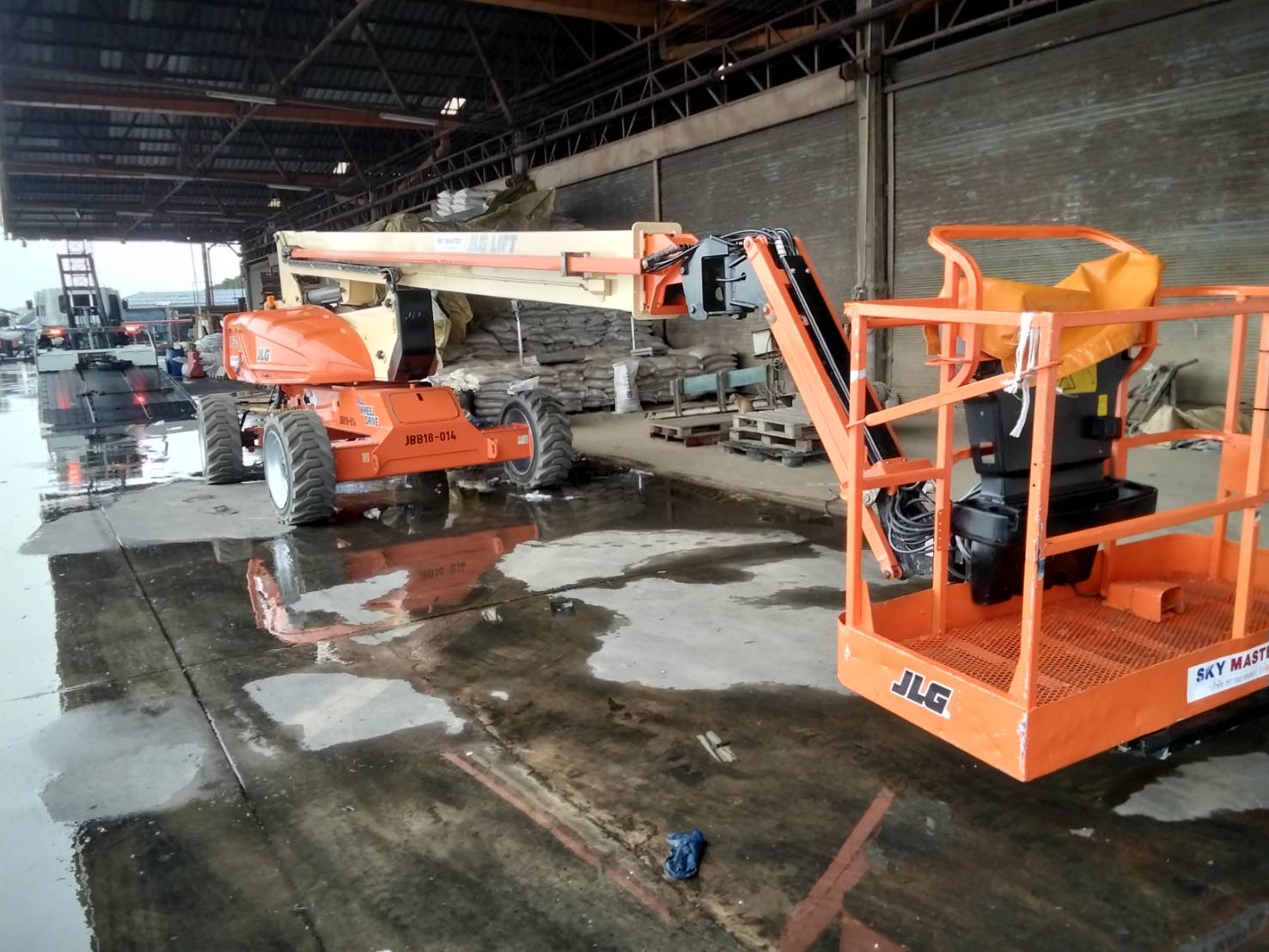 รถบูมลิฟท์