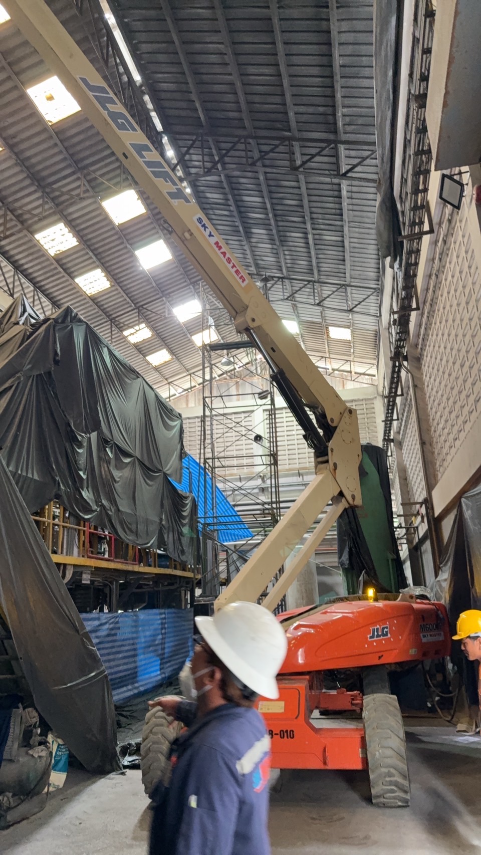 เช่ารถบูมลิฟต์