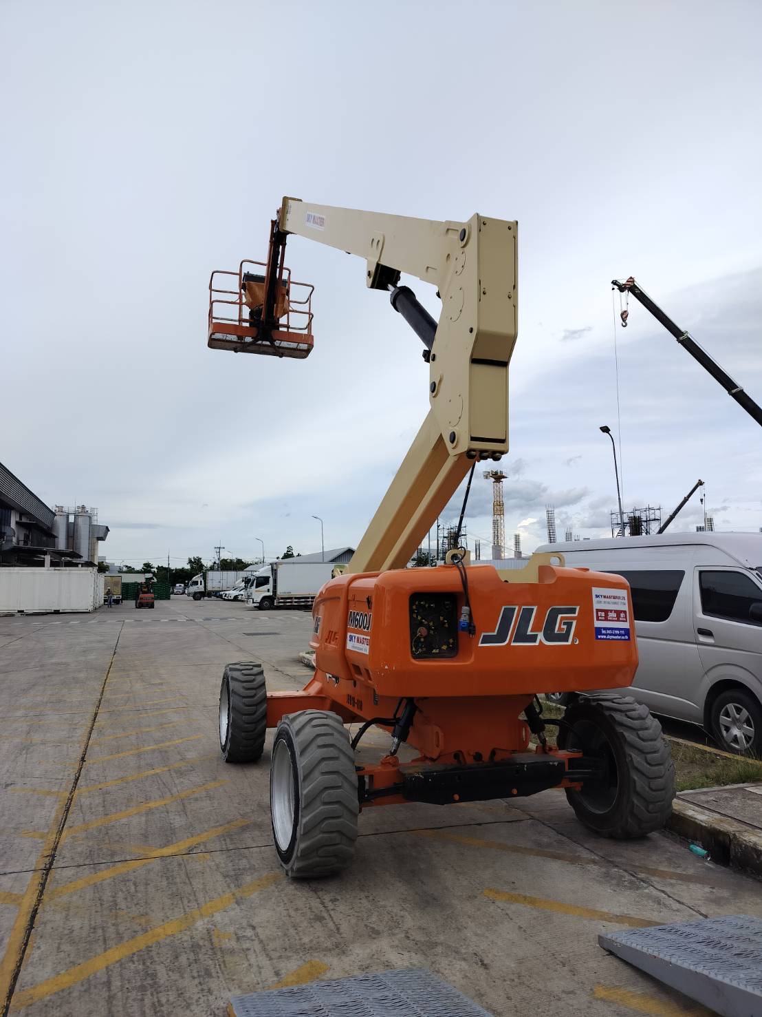 รีวิวกระเช้าซ่อมไฟ