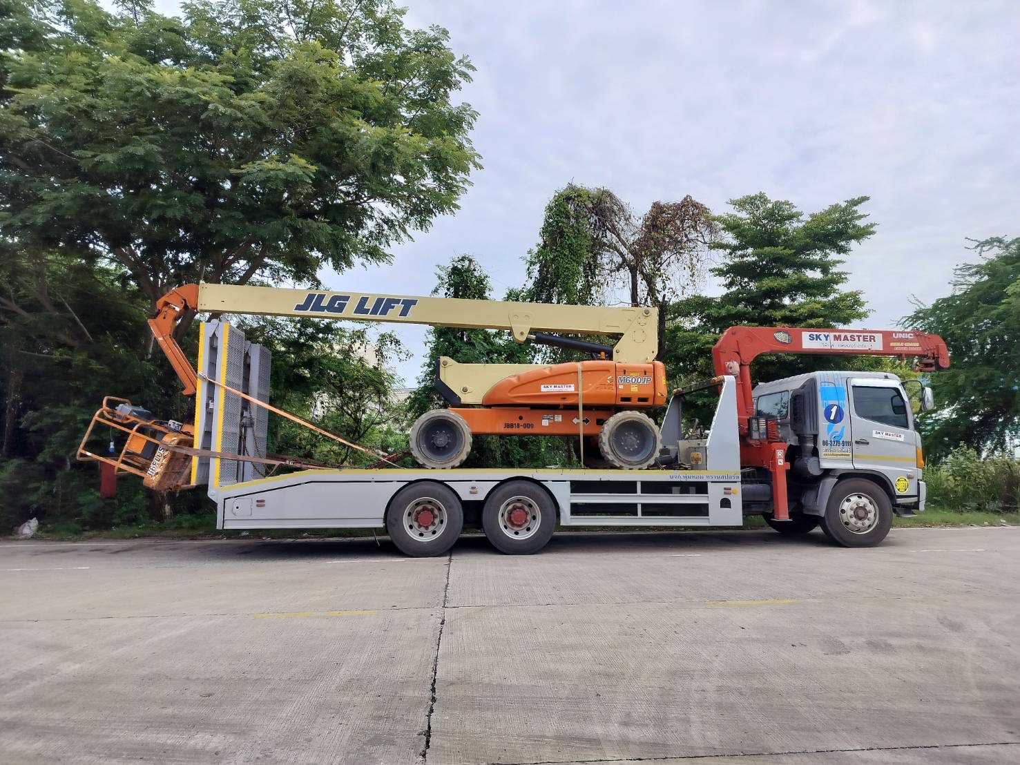 เช่ารถบูมลิฟท์