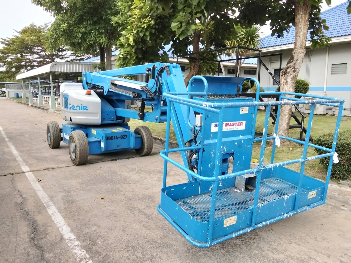 รถกระเช้าไฟฟ้า