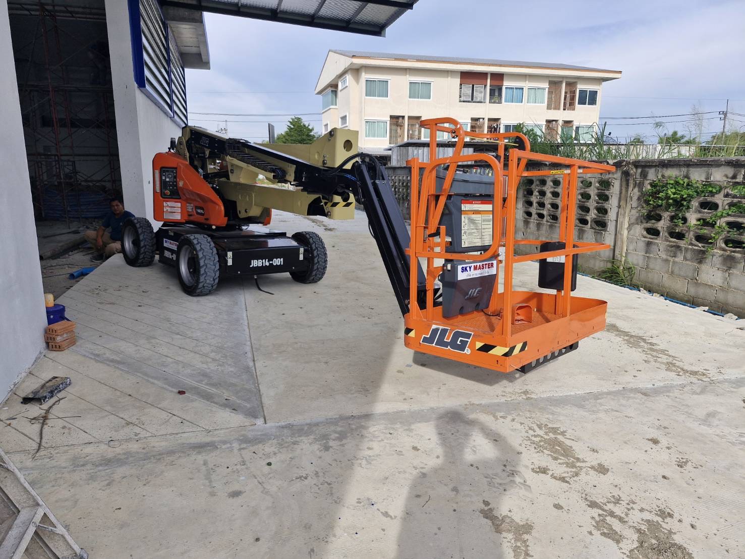 กระเช้าติดตั้งไฟ