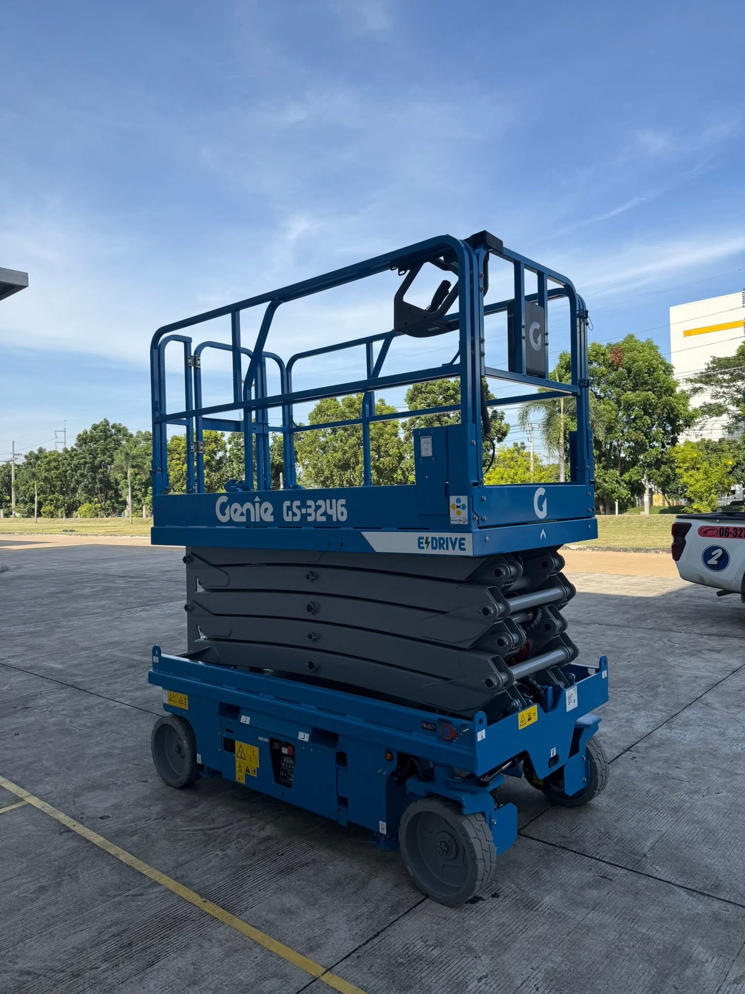 รถขากรรไกรให้เช่าคุณภาพสูง