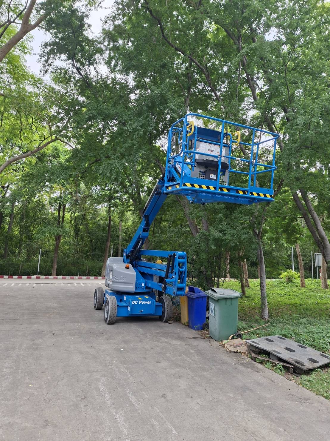 รีวิวบริการให้เช่ารถกระเช้าไฟฟ้า ที่ผมใช้จริงและแนะนำ