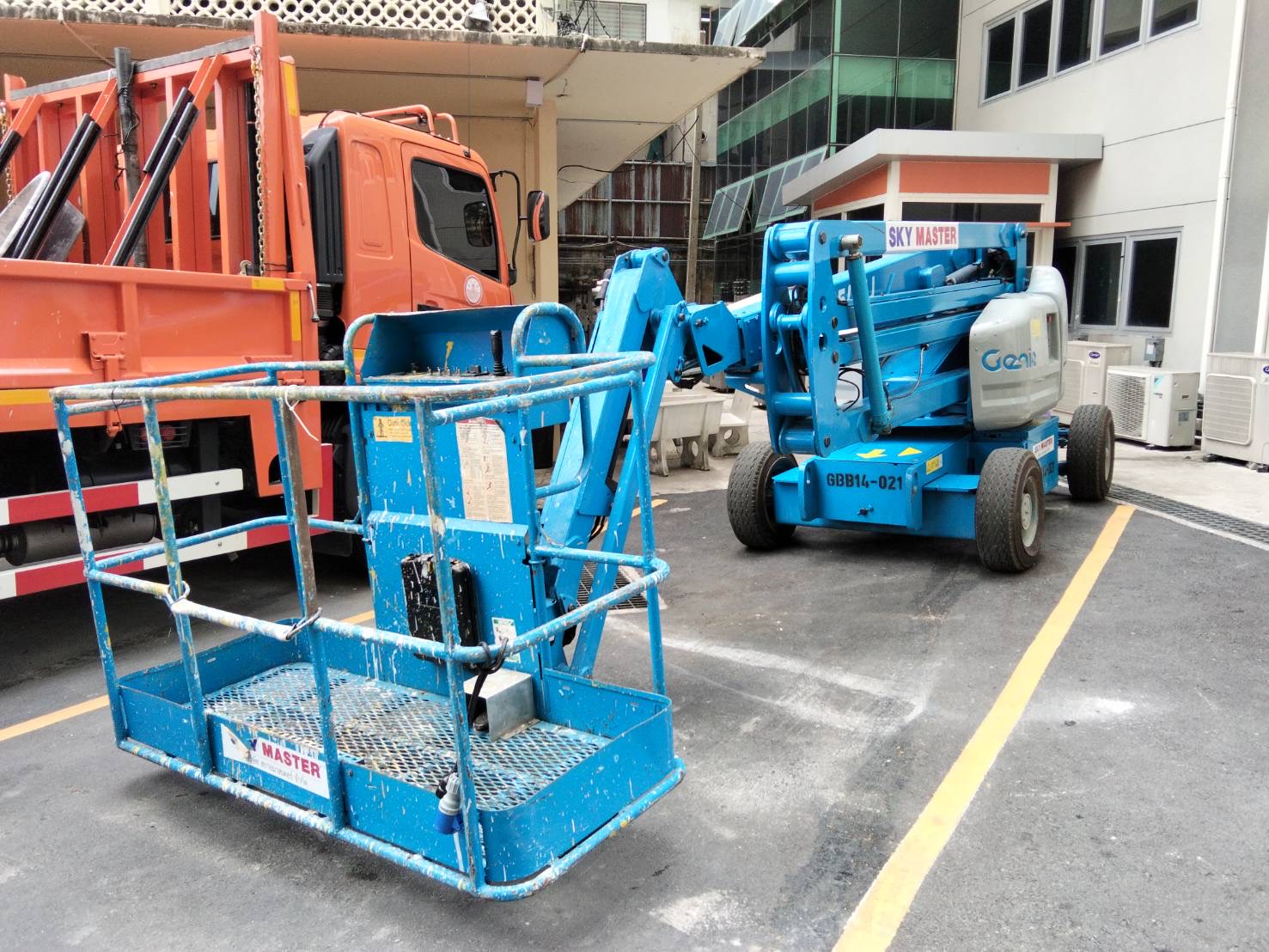 เช่าบูมลิฟท์ Boomlift เช่าบูมลิฟท์ Boomlift