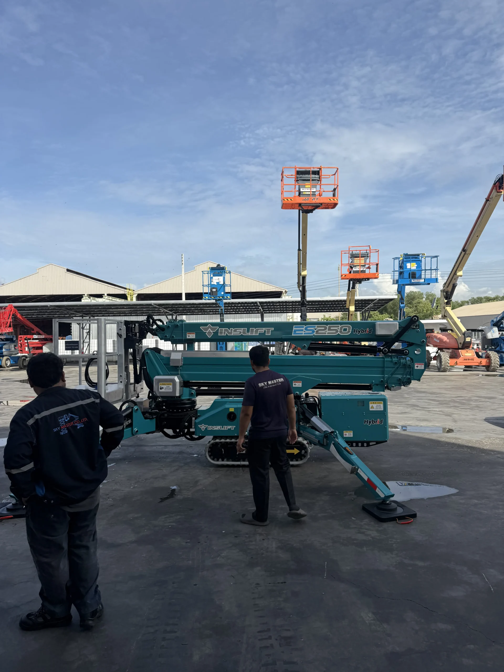 รีวิว Spider Lift รถกระเช้า ใช้งานจริง เหมาะกับคุณไหม